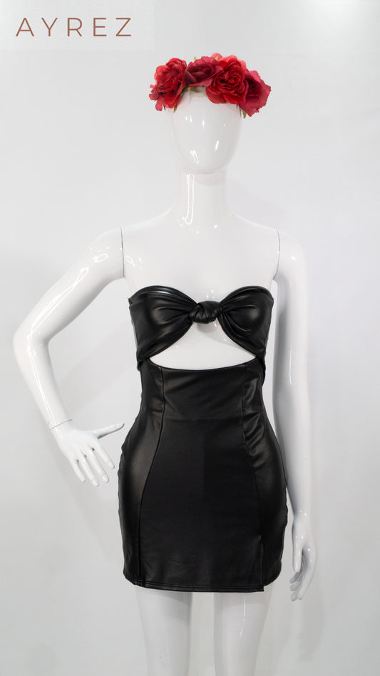 Vestido mini cut-out en efecto piel